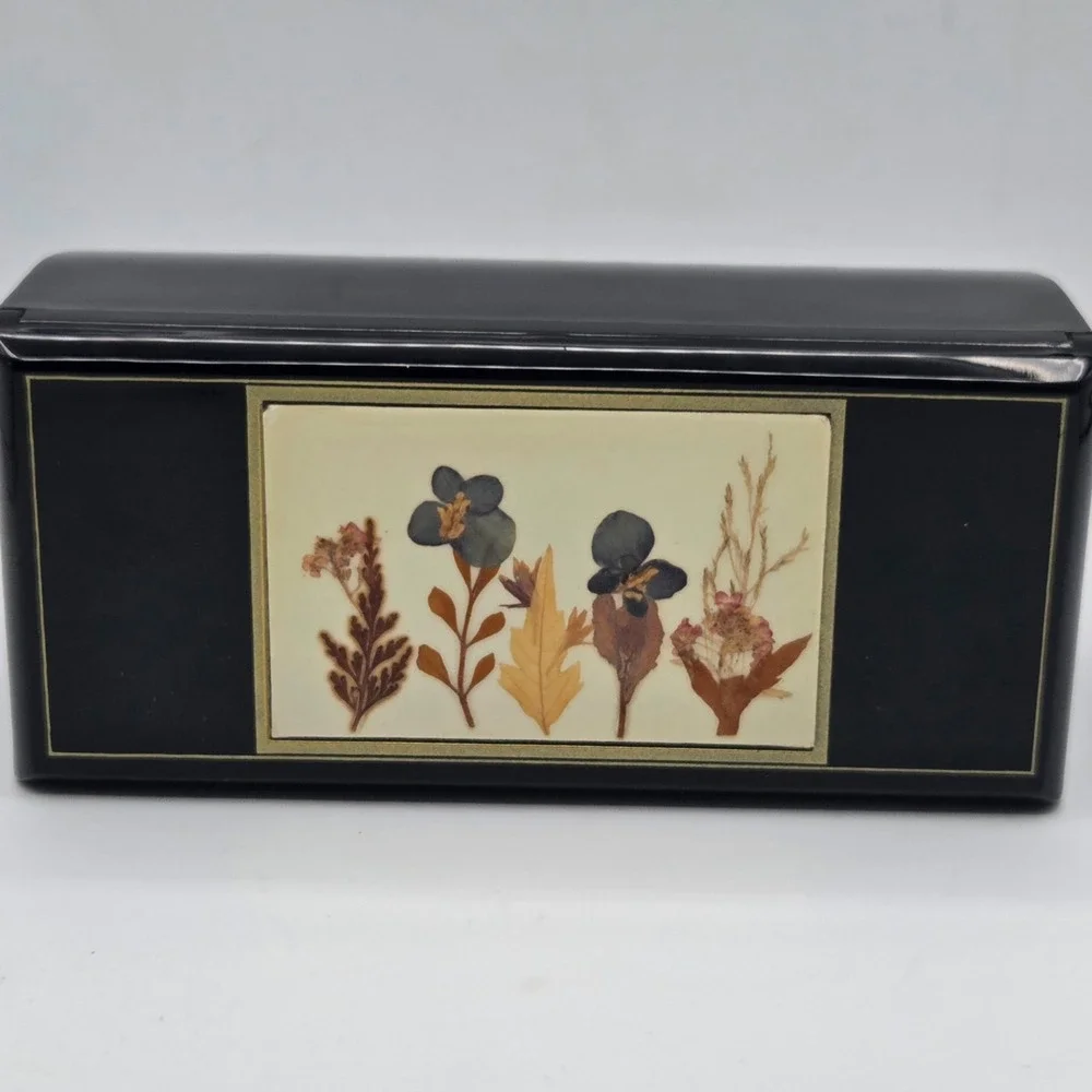 Vintage‎ Japanese Black Lacquer Wood Hand Painted Jewelry Music Box -Love Story